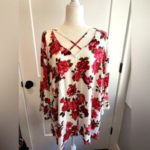 Torrid Rose print 3/4 length blouse 3X
